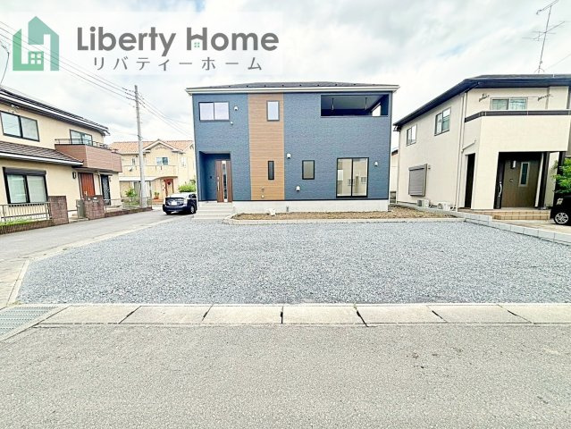 下妻市鬼怒第7　新築戸建の駐車場