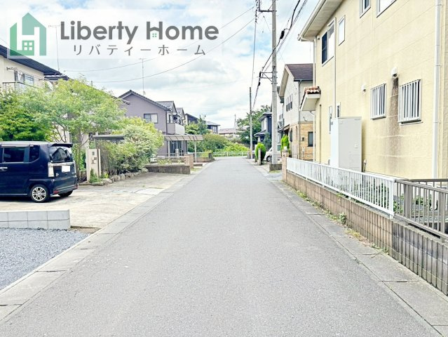 下妻市鬼怒第7　新築戸建の前面道路含む現地写真
