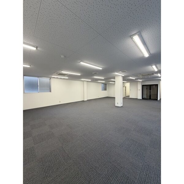 ＳＦＰビルのロビー