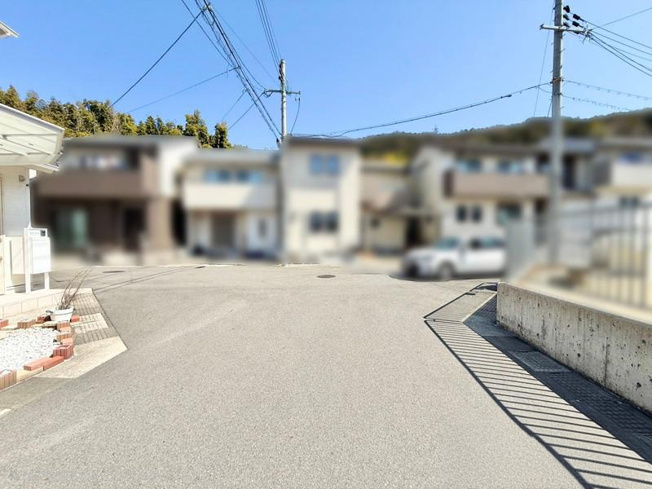 【前面道路含む現地写真】 | 山科区小山谷田町　中古戸建