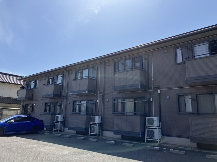 セジュール浅江の外観