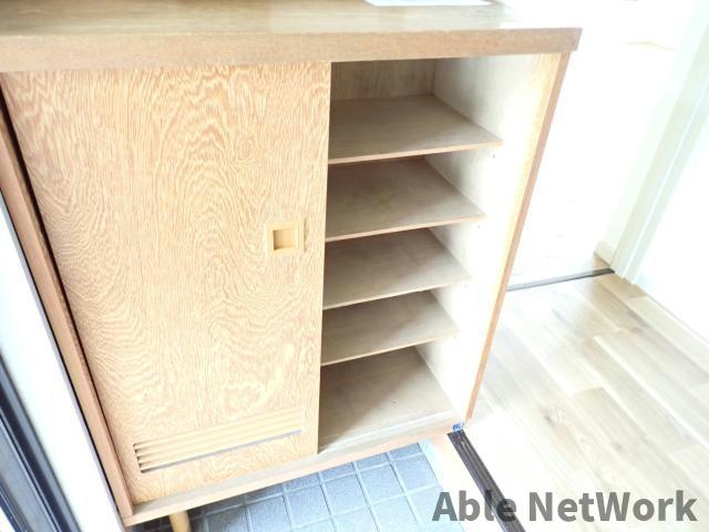 神栖市土合西１丁目のアパートの収納|シューズボックス
