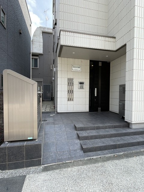 グランソレイユ深川のエントランス|★オートロック共用玄関★