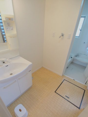 広島市安佐南区祇園７丁目のタウンの洗面所|写真は104号室のものです。ご参考にご覧下さい。