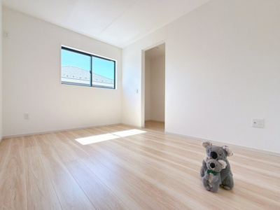 【洋室】 | 前橋市元総社町　新築住宅 | 「どんな家具を置こうかな」とワクワクする。好みのこだわりのお部屋にしてじぶんだけの部屋でゆったりと寛げます。