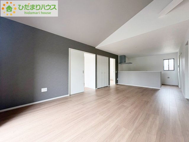 日立市東大沼町11期　新築戸建　4号棟の居間・リビング|大型テレビに大型ソファー(^^)どんなインテリアにしますか？