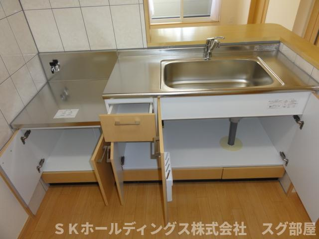 レジェンドの収納|キッチン収納下