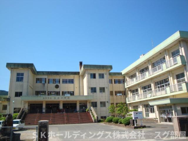 レジェンドの周辺|三江小学校まで950ｍ