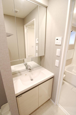 【独立洗面台】 | ドゥーエ錦糸町