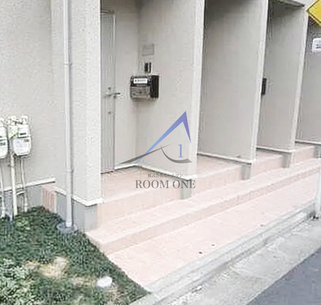 レオーノのエントランス|エントランスです。