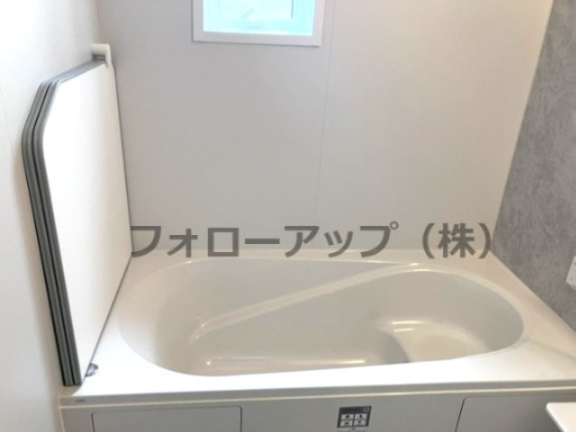 リーブルガーデン小郡市大崎第六の浴室|落ち着いた空間のお風呂です