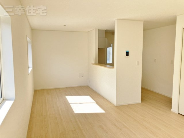 碧南市汐田町のダイニング|リビングダイニング18帖