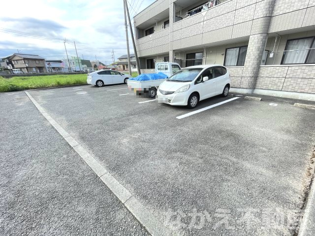 【外観】 | 落ち着いた雰囲気の外観です