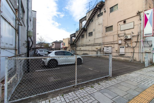 足利市通３丁目の売地の外観