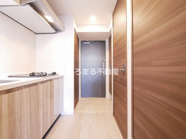 S-RESIDENCE天満Gracisの玄関