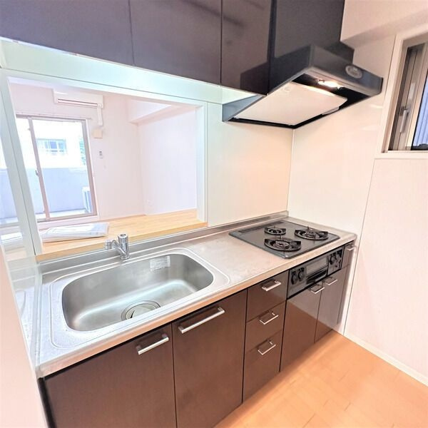 グランシャリオ栄のキッチン