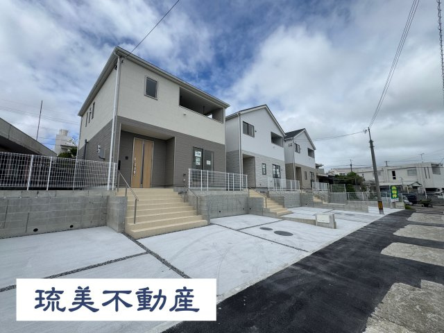 糸満市兼城　第4（全3棟）