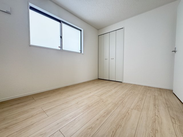 糸満市兼城　第4（全3棟）の洋室|※同仕様写真です　