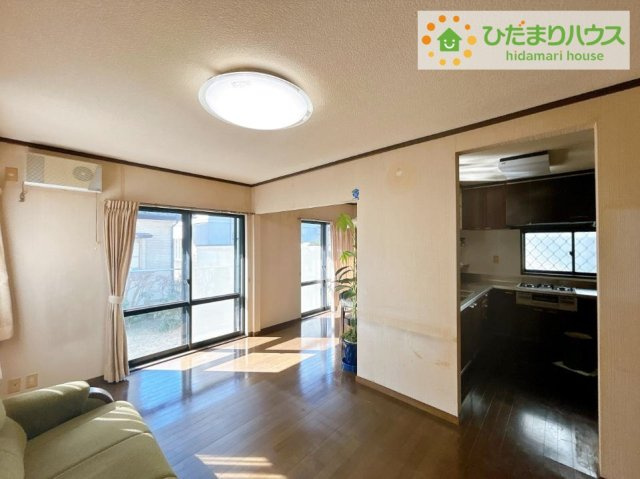 いわき市平赤井比良3丁目　中古戸建　の居間・リビング