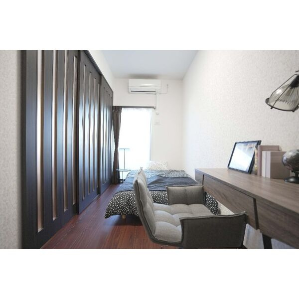 プレジオ三国EUROの居間・リビング