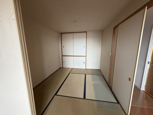 サーパス保田窪の和室