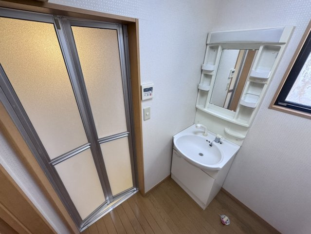 プラムハイツＢの洗面所|当社、チルホームのHPもご覧ください(^^)/物件情報多数♪