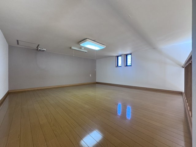 プラムハイツＢの居間・リビング|当社、チルホームのHPもご覧ください(^^)/物件情報多数♪