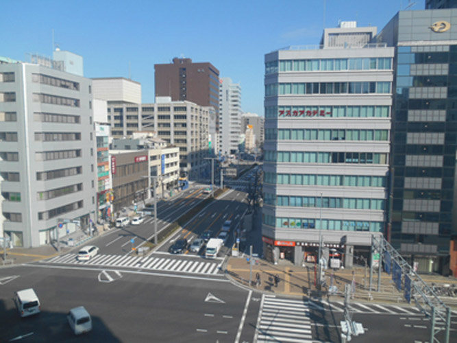 カーニープレイス名古屋伏見
