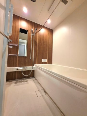 【浴室】 | Auspicious House | 同間取り別部屋の参考写真