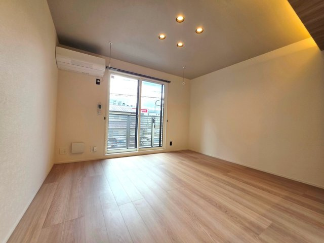 【居間・リビング】 | Auspicious House | 同間取り別部屋の参考写真