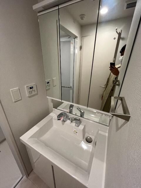 ルフォンリヴェント板橋西台の洗面所