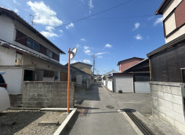 岸和田市三田町　土地の前面道路含む現地写真|前面道路②