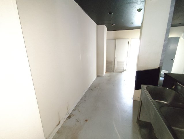 田中ビルの内装