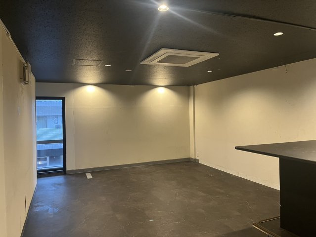 田中ビルの内装