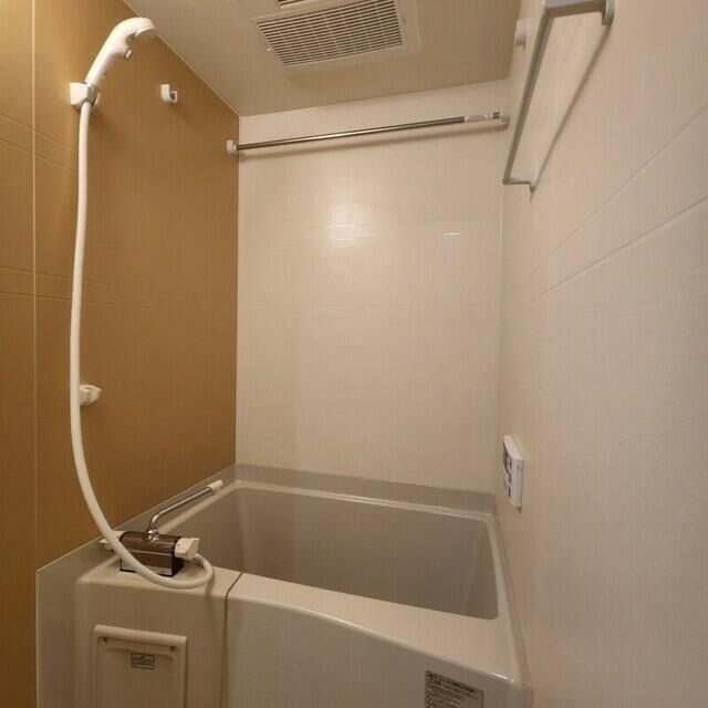 メルディア巣鴨の浴室