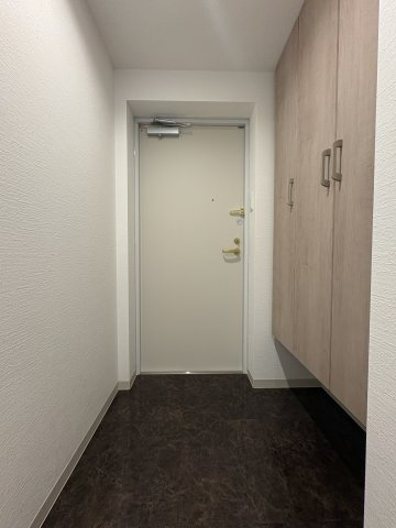 【玄関】ラディア山鼻 