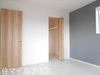 【洋室】 | 郡山市安積町南長久保1丁目新築一戸建て1棟 | 個人の部屋や寝室として使える洋室です