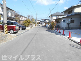 【前面道路含む現地写真】 | 郡山市安積町南長久保1丁目新築一戸建て1棟 | 前面道路含む現地写真です