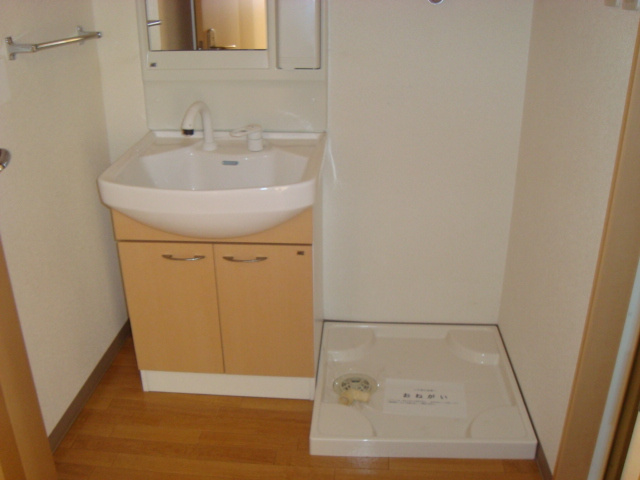 ルミエールの玄関|下駄箱（イメージ）