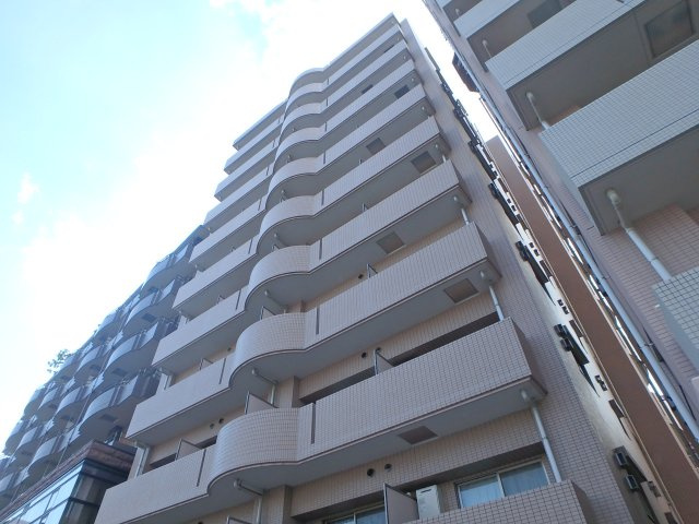 グランイーサ新丸子の外観|2007年完成オートロックマンション♪