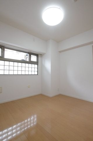 ブライズ早稲田東