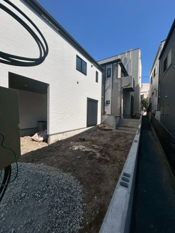 大阪市鶴見区中茶屋1丁目　B号棟の外観