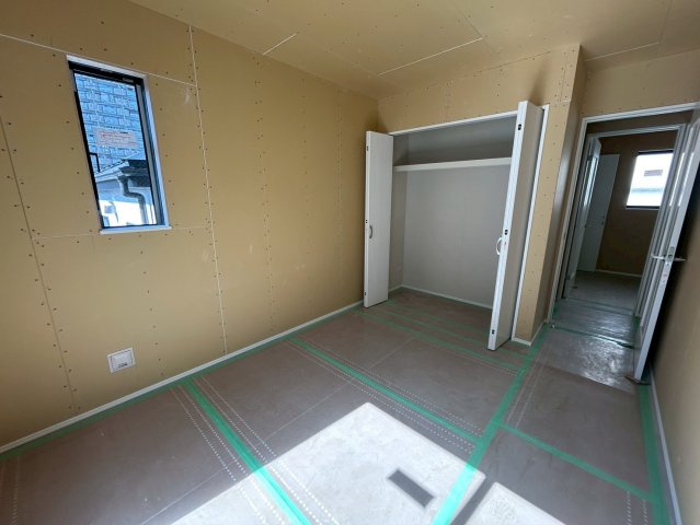 大阪市鶴見区中茶屋1丁目　B号棟の洋室