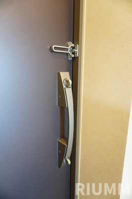 【玄関】 | ルーブル高島平弐番館