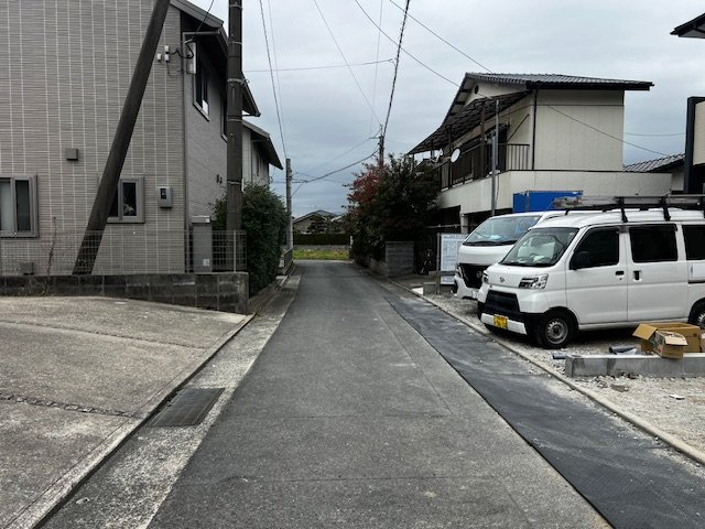 久留米市宮ノ陣５丁目3期-2の前面道路含む現地写真