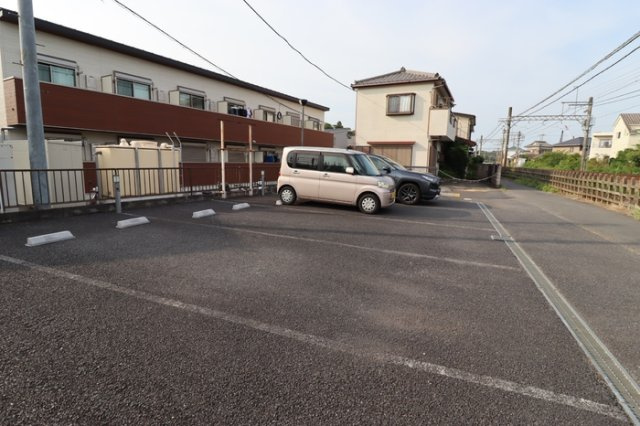 グローリア酒々井の駐車場