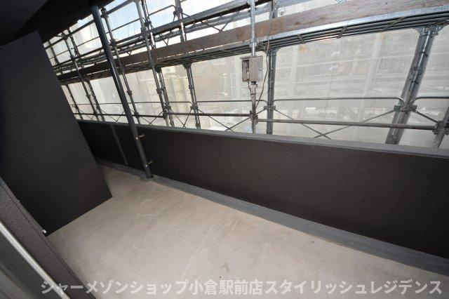 プレジデンス ざ 三萩野のバルコニー