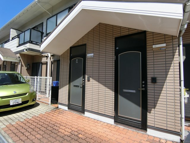 メゾネットＫのエントランス