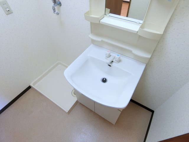 メゾネットＫの洗面所