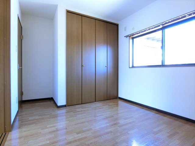 メゾネットＫの寝室